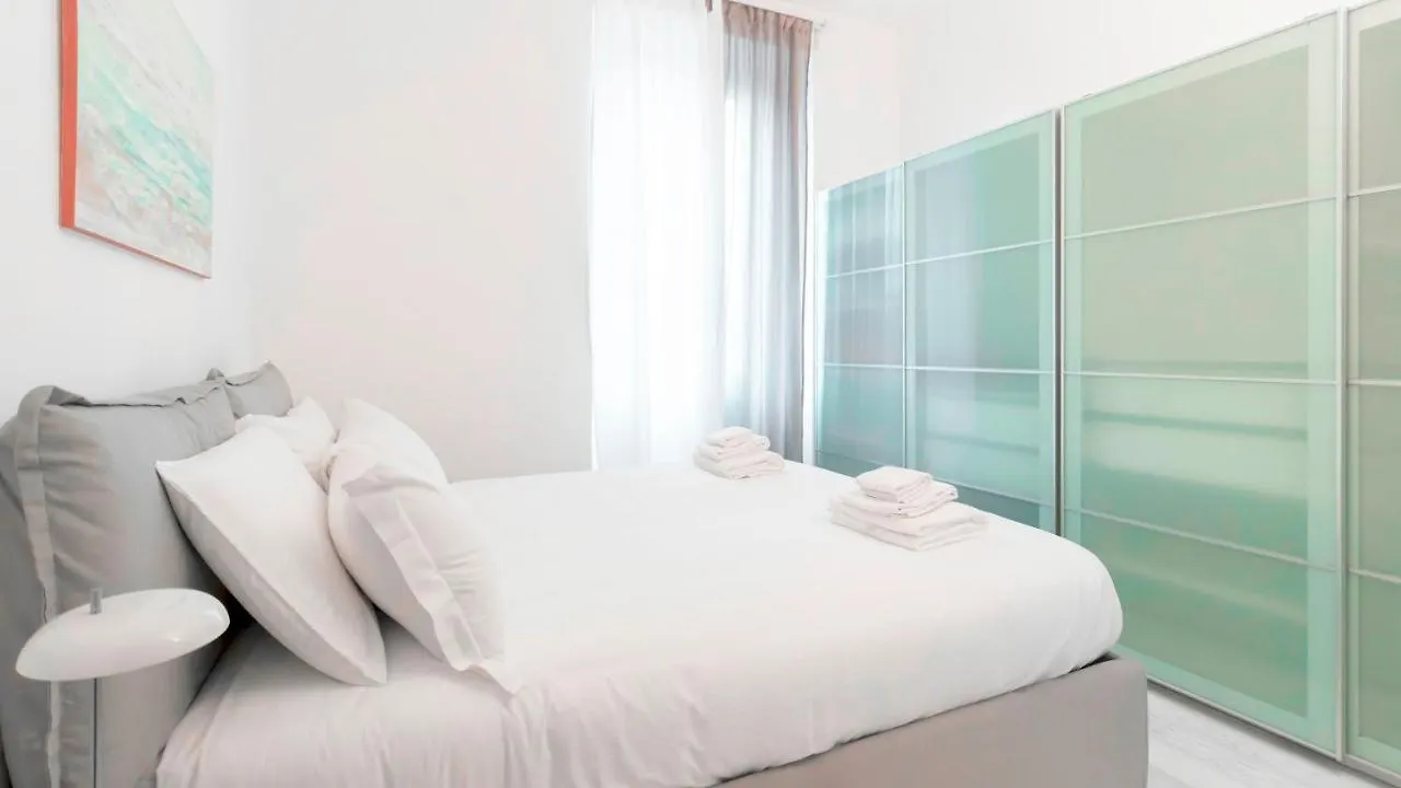 Italianway - Angelo Della Pergola 7 Apartment Milan