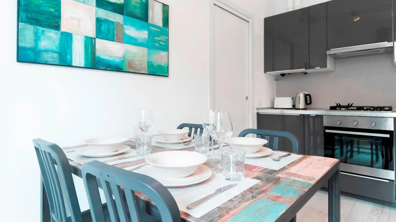 Italianway - Angelo Della Pergola 7 Apartment Milan 0*,
